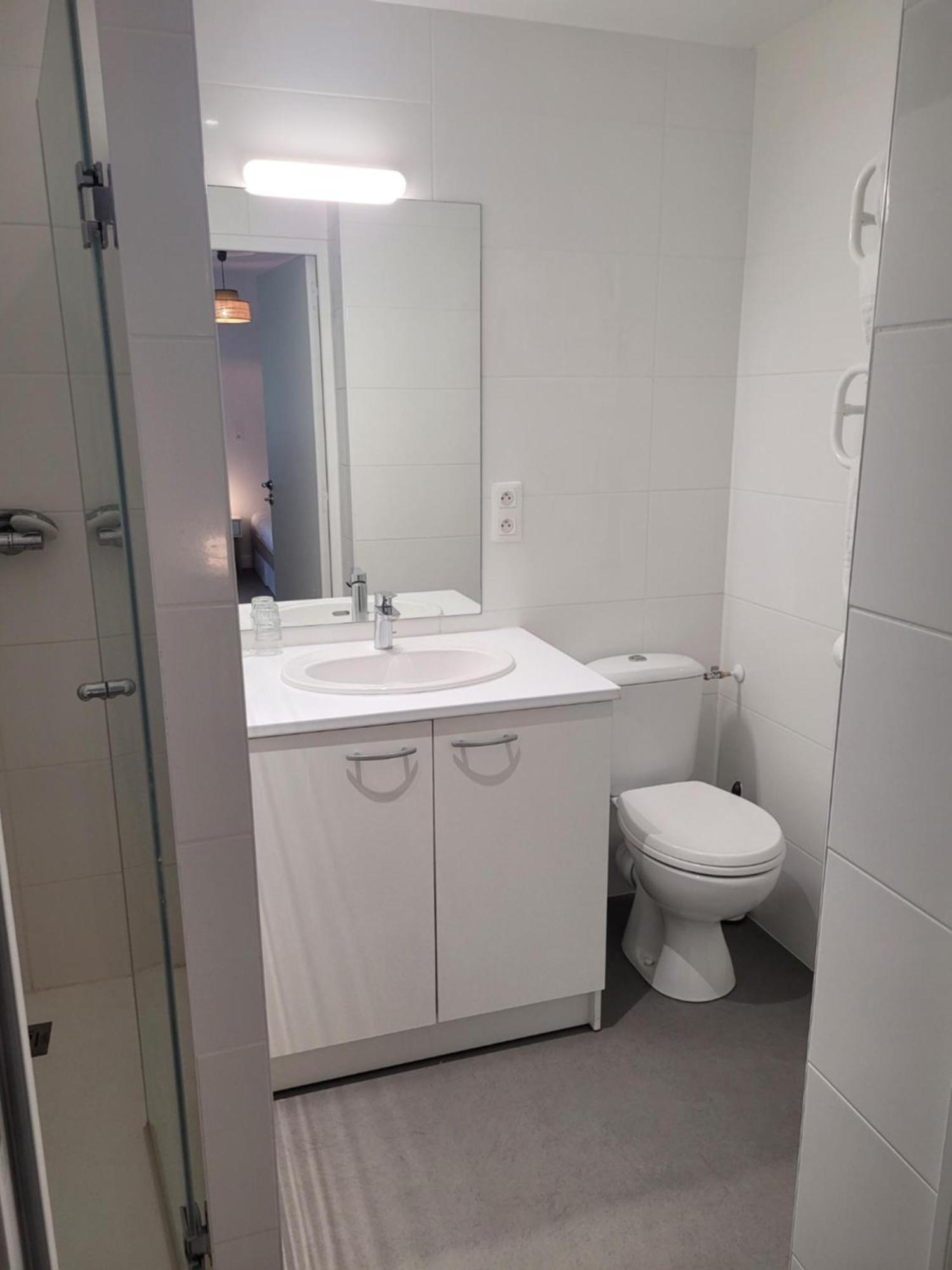 Aparthotel Twenty Business Flats Jouy-En-Josas Exterior foto