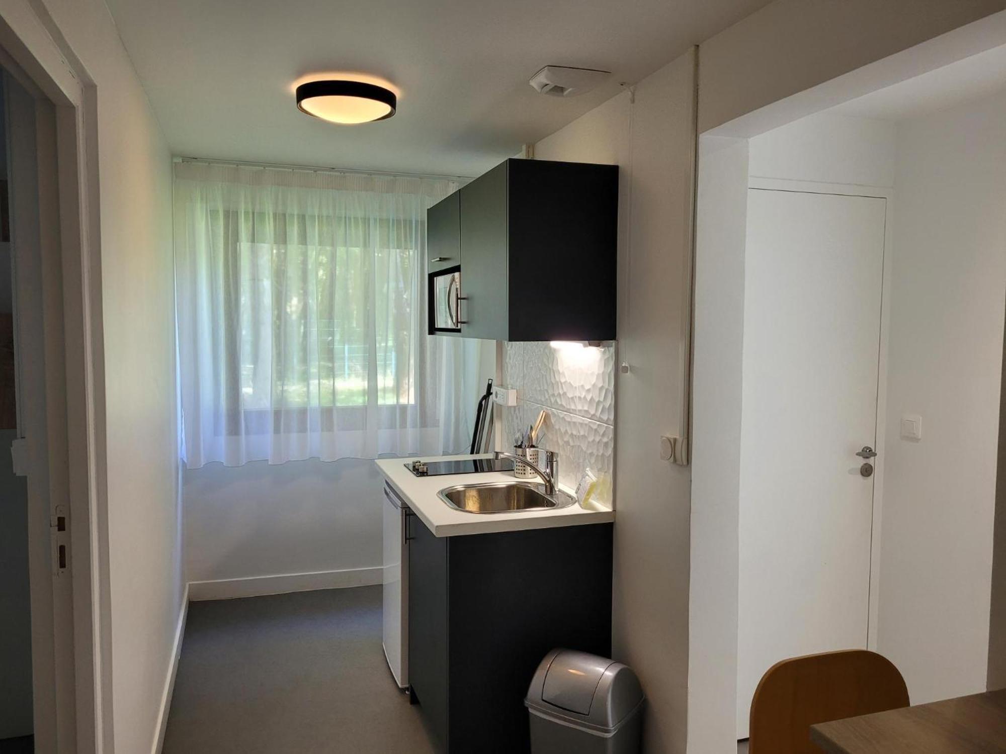 Aparthotel Twenty Business Flats Jouy-En-Josas Exterior foto
