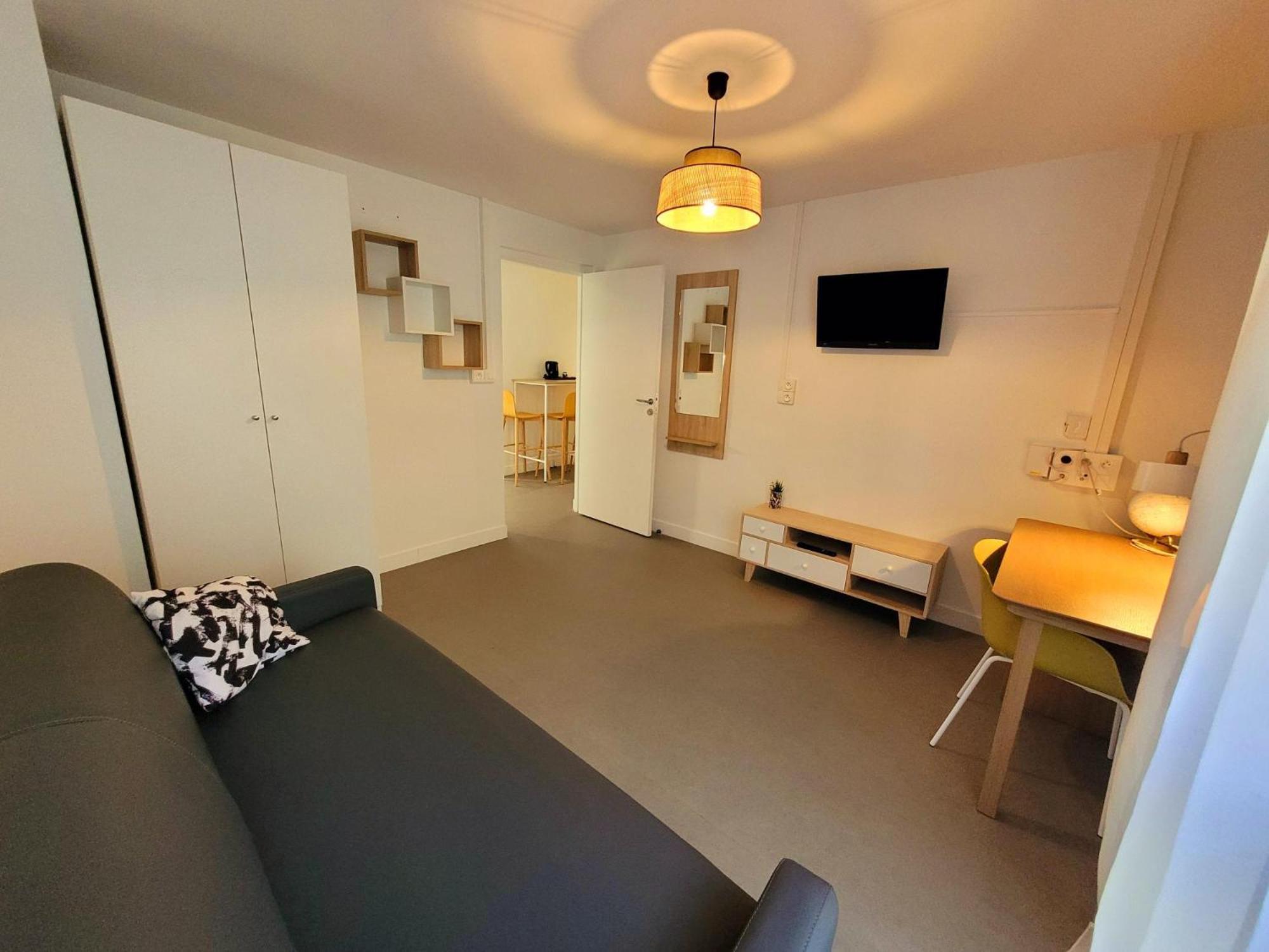Aparthotel Twenty Business Flats Jouy-En-Josas Exterior foto